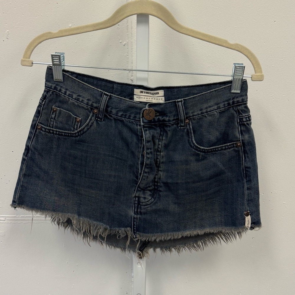 One Teaspoon Denim Button Fly Raw‎ Hem Mini Skirt W23 Charcoal Black